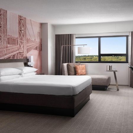 Teaneck Marriott at Glenpointe Hotell Eksteriør bilde